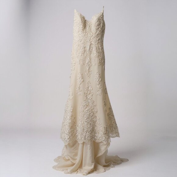 Juliette Hot Couture Strapless Ivory Sweetheart Train Lace Wedding Dress 8 NWT - Picture 1 of 8